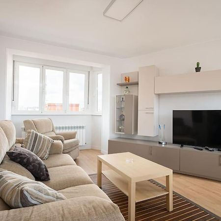 Myhousespain - Moderno Piso Frente Al Mar 기욘 외부 사진