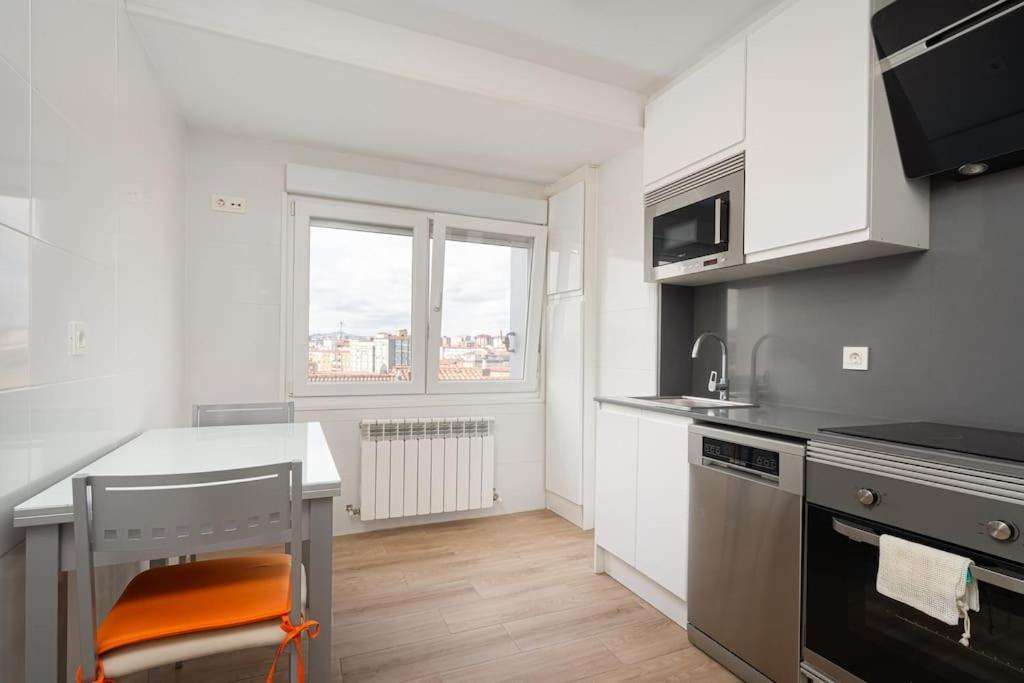 Myhousespain - Moderno Piso Frente Al Mar 기욘 외부 사진